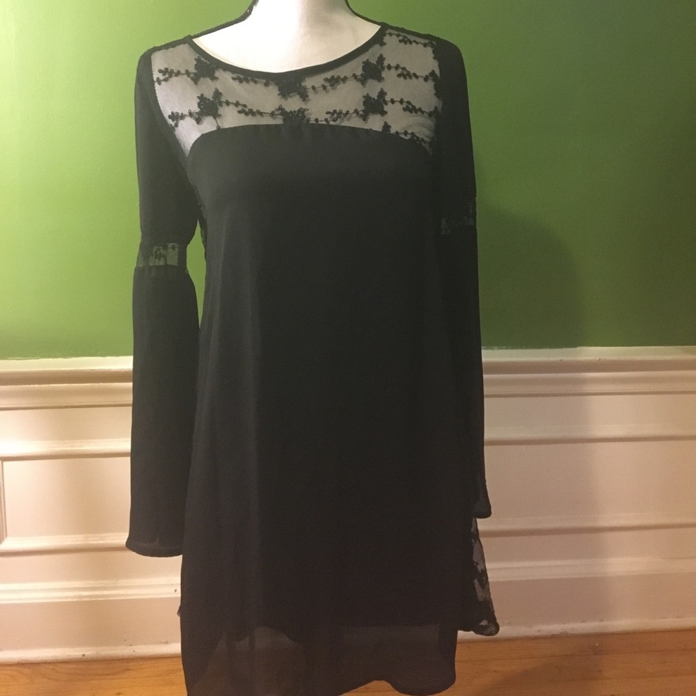 XS Belle Sleeve Mini Sheath Dress